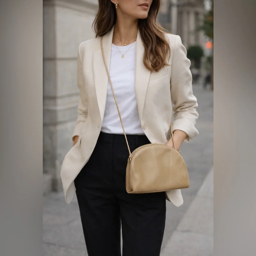 Salvatore Ferragamo ‎ Leather Bag